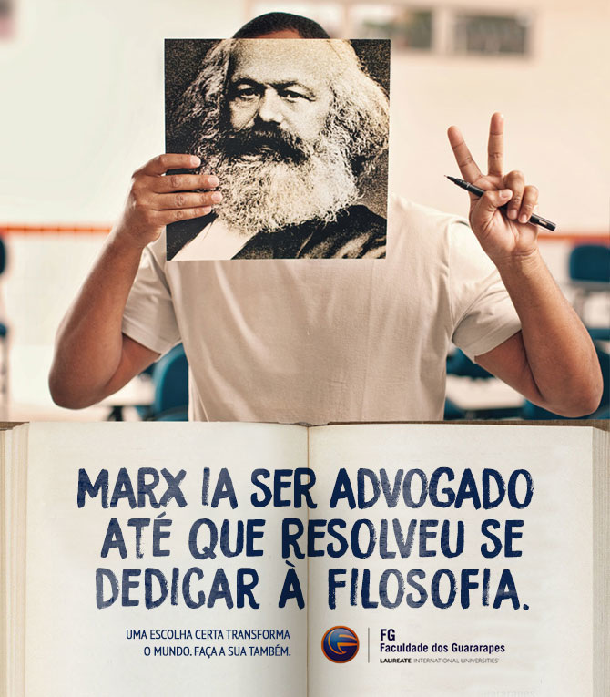 Faculdade FG — Karl Marx Mockup